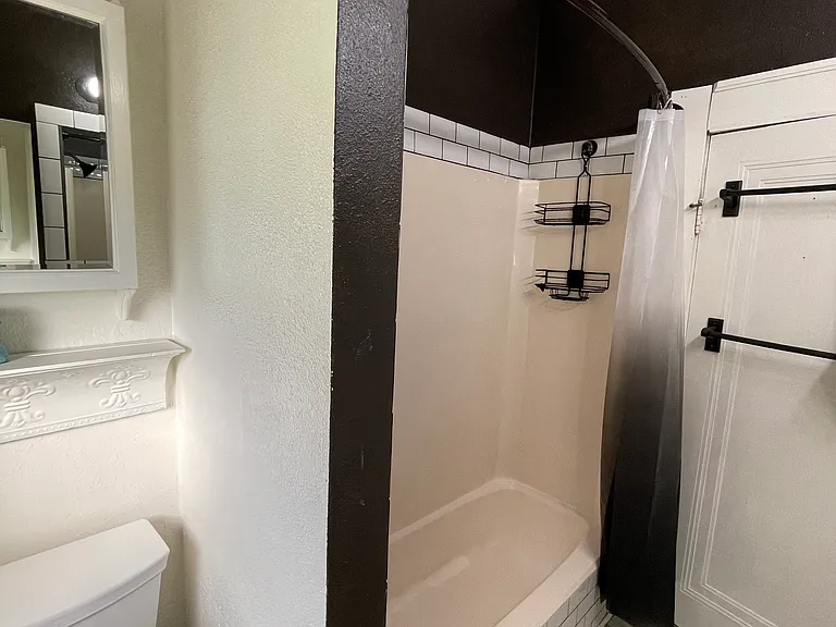 1616 Stokes Ln — Photo 21