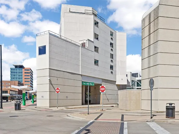 400 1st St SE APT 202, Cedar Rapids, IA 52401