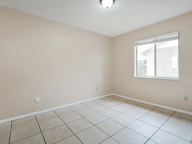 2726 Carlisle Ave — Photo 12