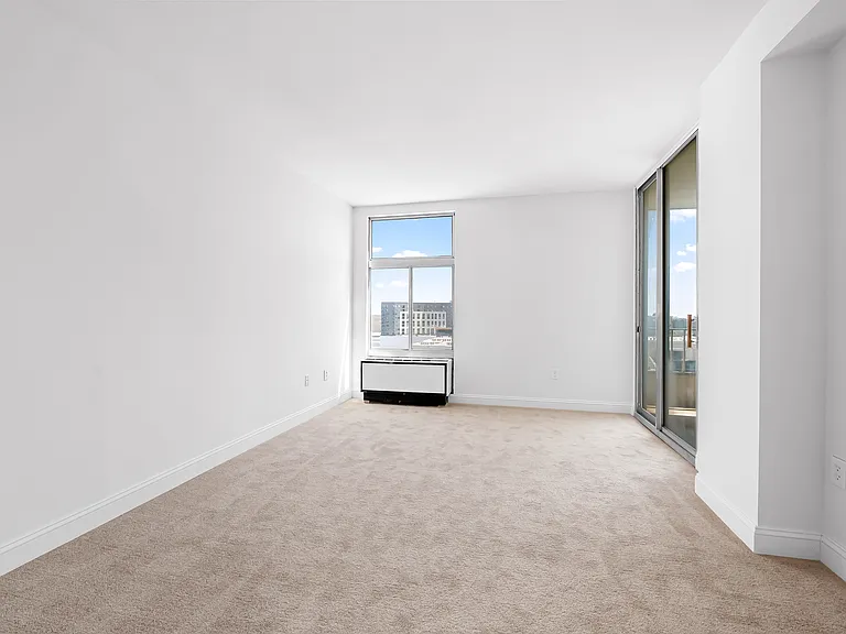 28 Allegheny Ave #1608 — Photo 18
