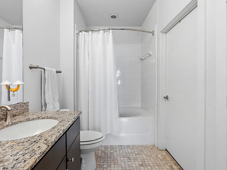 1900 Barton Springs Rd #5021 — Photo 6