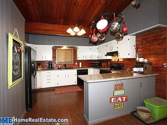5th image of 5301 NW 112th St