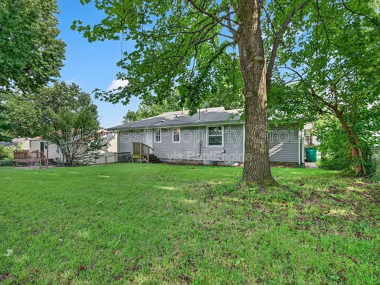 1427 Attica Dr — Photo 22