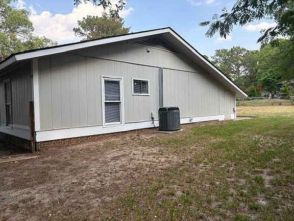 3rd image of 5613 Bowman Ct
