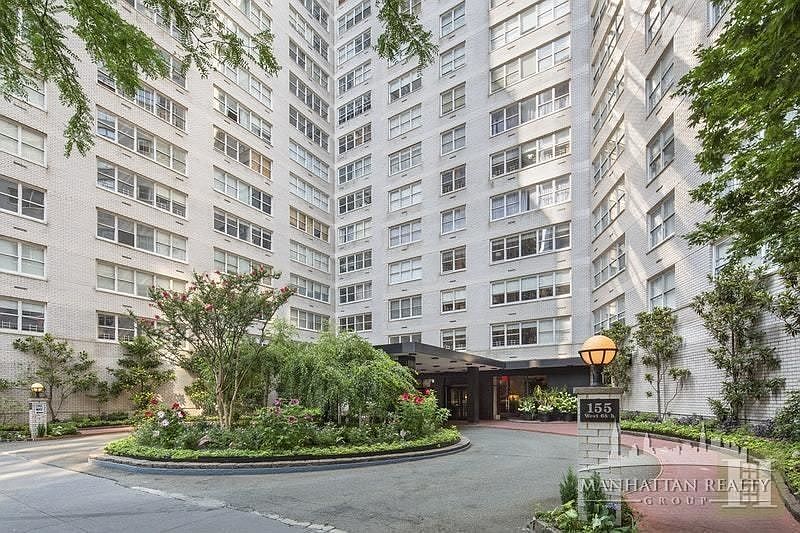 1st image of 155 W 68th St APT 1605