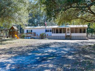 238 Battlefield Dr, Eutawville, SC 29048