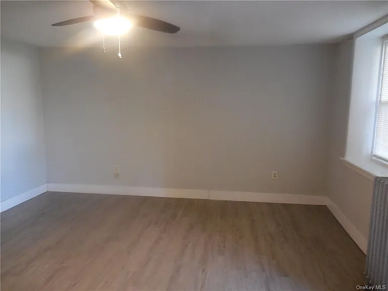 78 Duncan Ave #4 — Photo 6