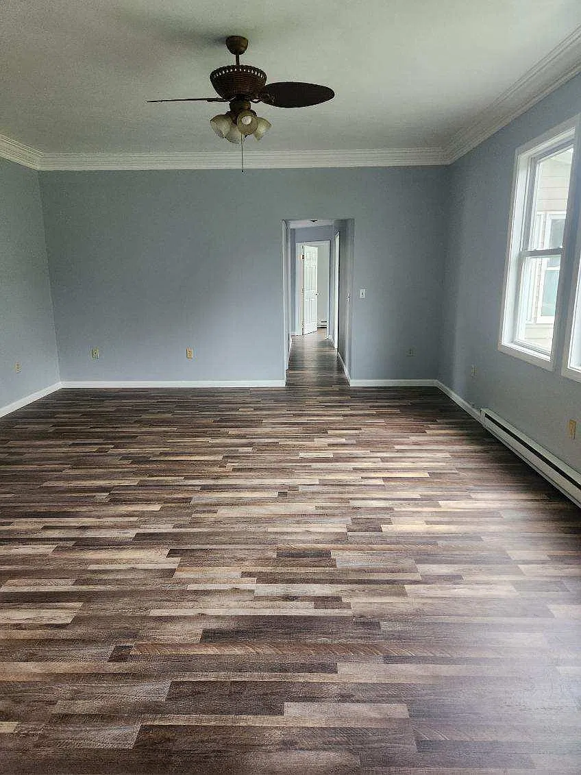 3 bed, 1200 sqft, $1,200 — Photo 4