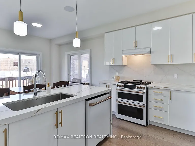 15 George Ellis Dr — Photo 11