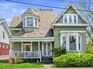 3524 Laird St, Pittsburgh, PA 15212