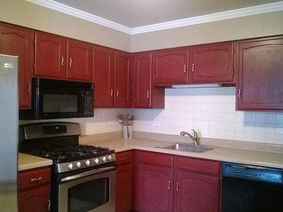 5th image of 323 Primrose Ct #323
