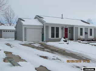 917 Quincy Dr, Rock Springs, WY 82901