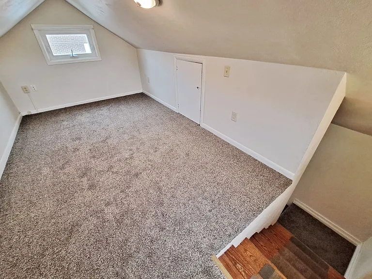520 Frederick St — Photo 10