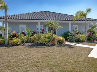 603 29th St, San Leon, TX 77539