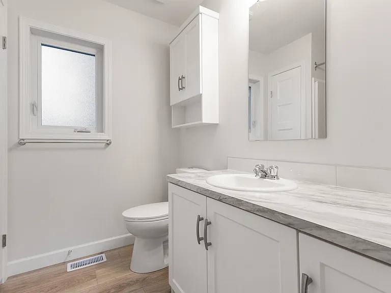 24330 Fraser Hwy #19 — Photo 21