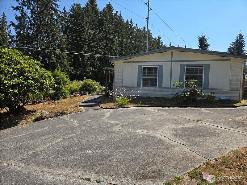 2nd image of 9028 12th Place SE