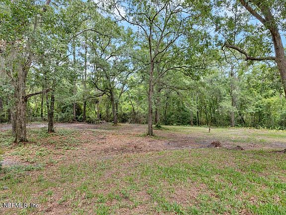 3rd image of 5310 JACARANDA Avenue