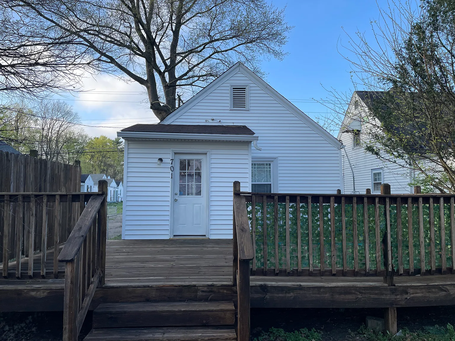2 bed, 740 sqft, $975 — Photo 2