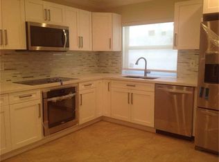 9531 SW 27th Dr, Miami, FL 33165