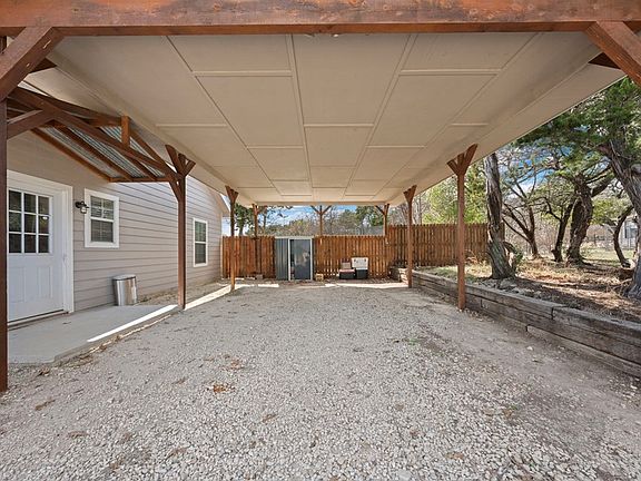 3rd image of 220 Timber Oak Rd S