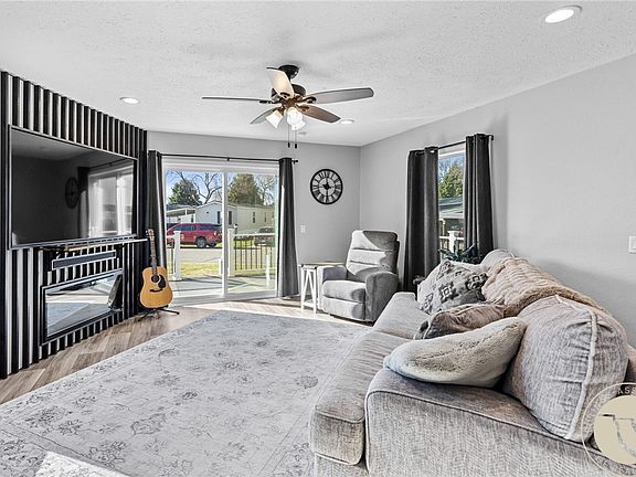 3rd image of 3929 N Tanager Ln
