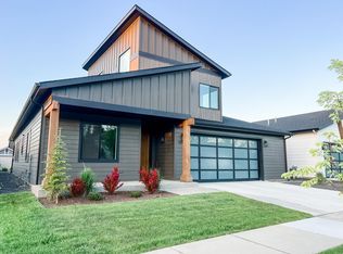 7018 N Courcelles Pkwy, Coeur D Alene, ID 83815