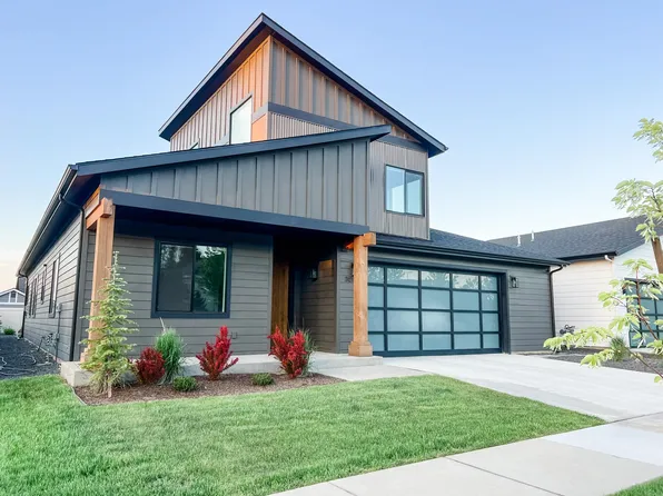 7018 N Courcelles Pkwy, Coeur D Alene, ID 83815