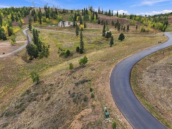 5th image of 13 Deer Mountain Rd