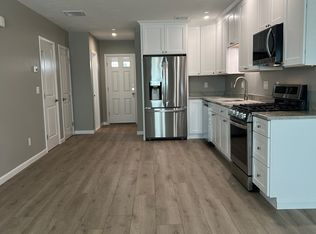 Elm Street Town Houses, Woonsocket, RI 02895