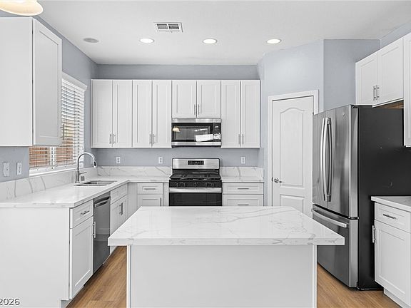 3rd image of 304 Iron Summit Ave