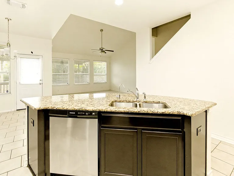 536 Saltlick Way — Photo 18