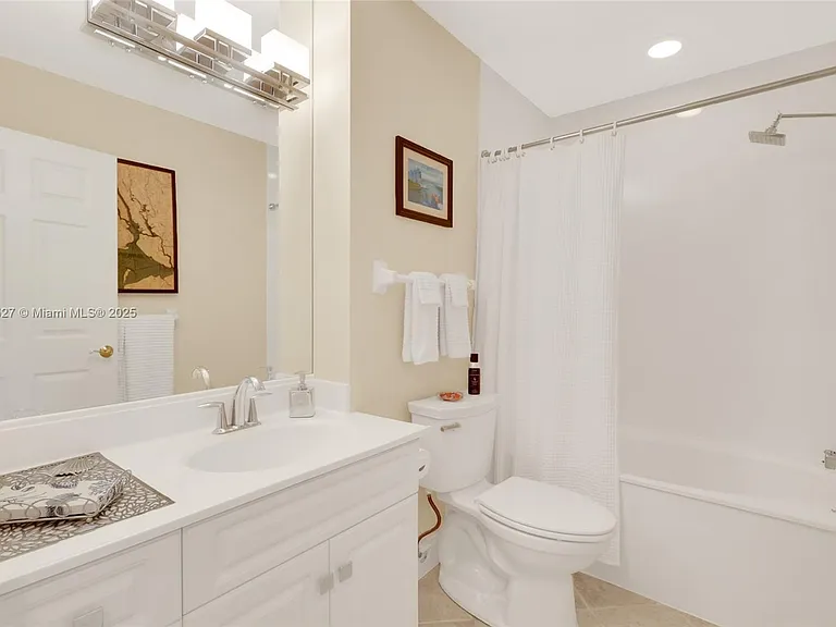 5051 N Highway A1A #6 — Photo 35