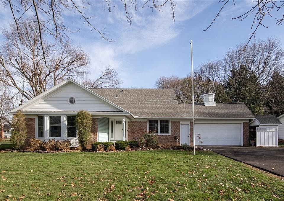 1st image of 44 Harper Dr