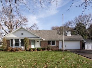 44 Harper Dr, Pittsford, NY 14534