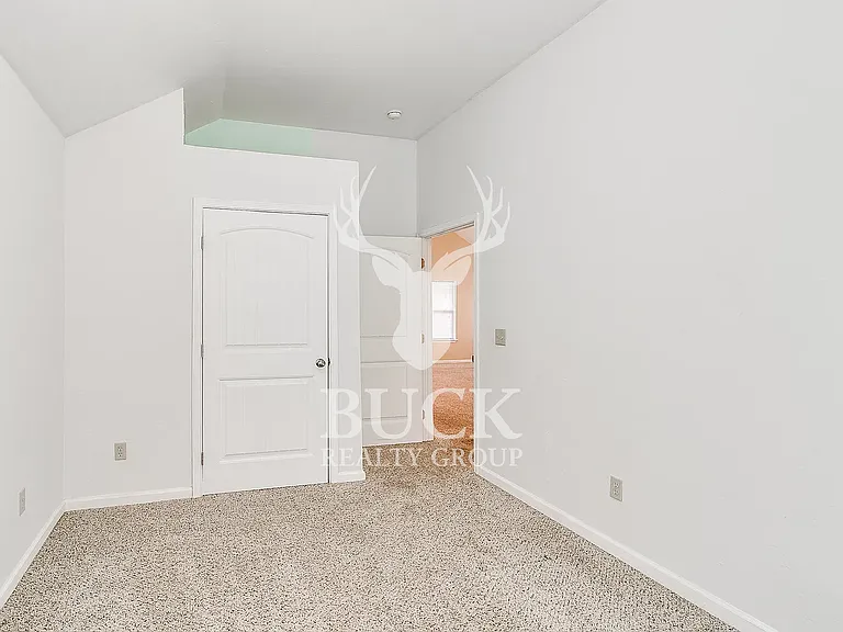 1201 Stansell Dr — Photo 24