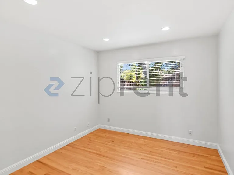 1426 Brookglen Dr — Photo 20