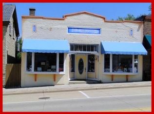 136 W Main St, Cambridge, WI 53523