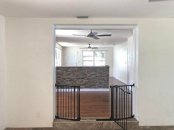 4th image of 455 6th St