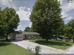 612 Teresa St, Harrison, AR 72601