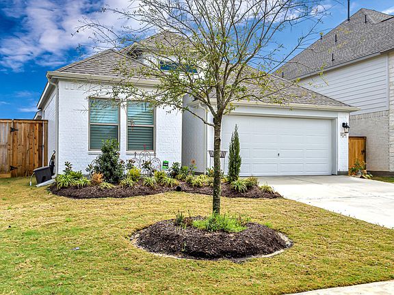 2nd image of 10734 Lacaille Ln