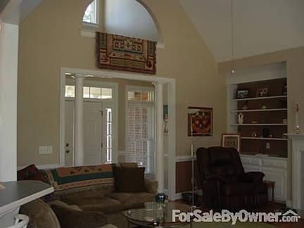 3rd image of 3730 Brittwood Dr