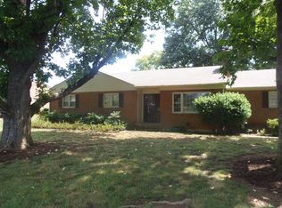 1630 Deyerle Rd SW, Roanoke, VA 24018