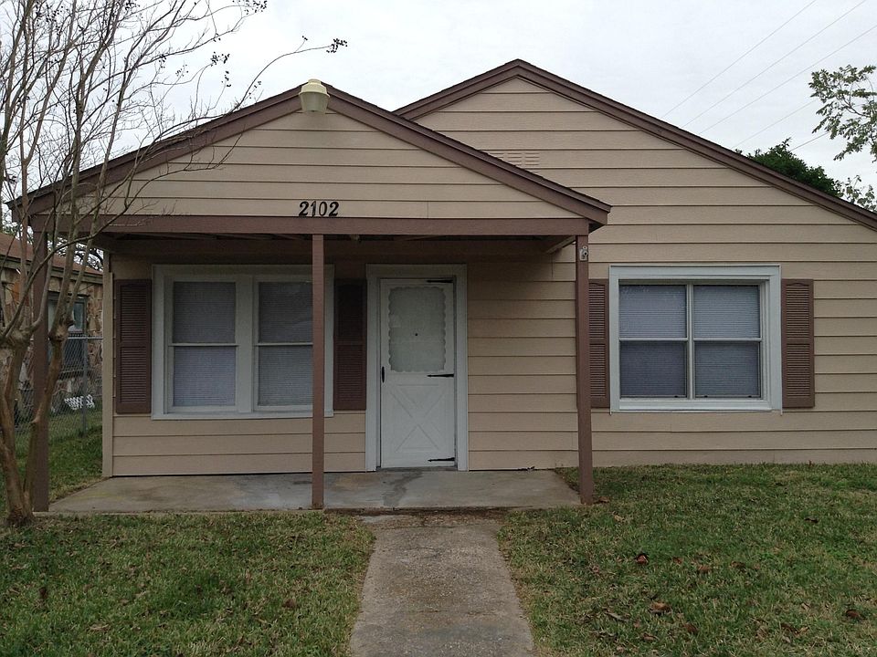 1st image of 2102 4th Ave N