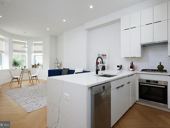 3rd image of 1225 11th St NW #8