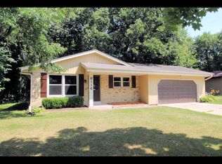 8116 S 81st St, Franklin, WI 53132