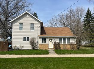 312 W Saint Joseph St, Watervliet, MI 49098