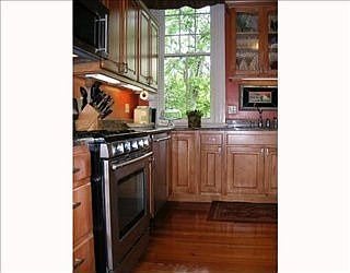 5th image of 1500 Upperline St