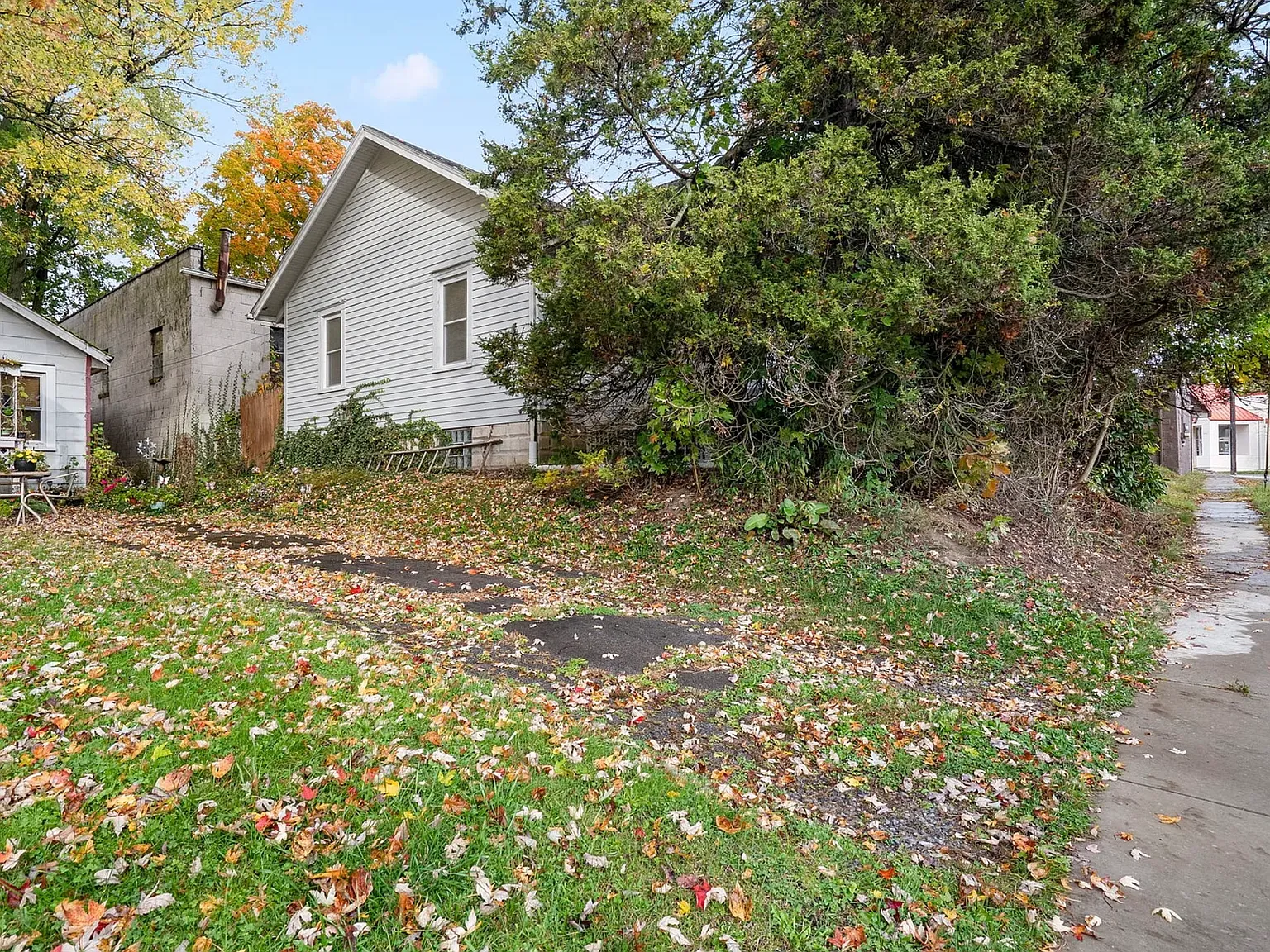 3 bed, 1508 sqft, $900 — Photo 2
