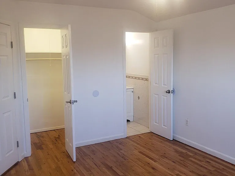 25330 Craft Ave #2 — Photo 12