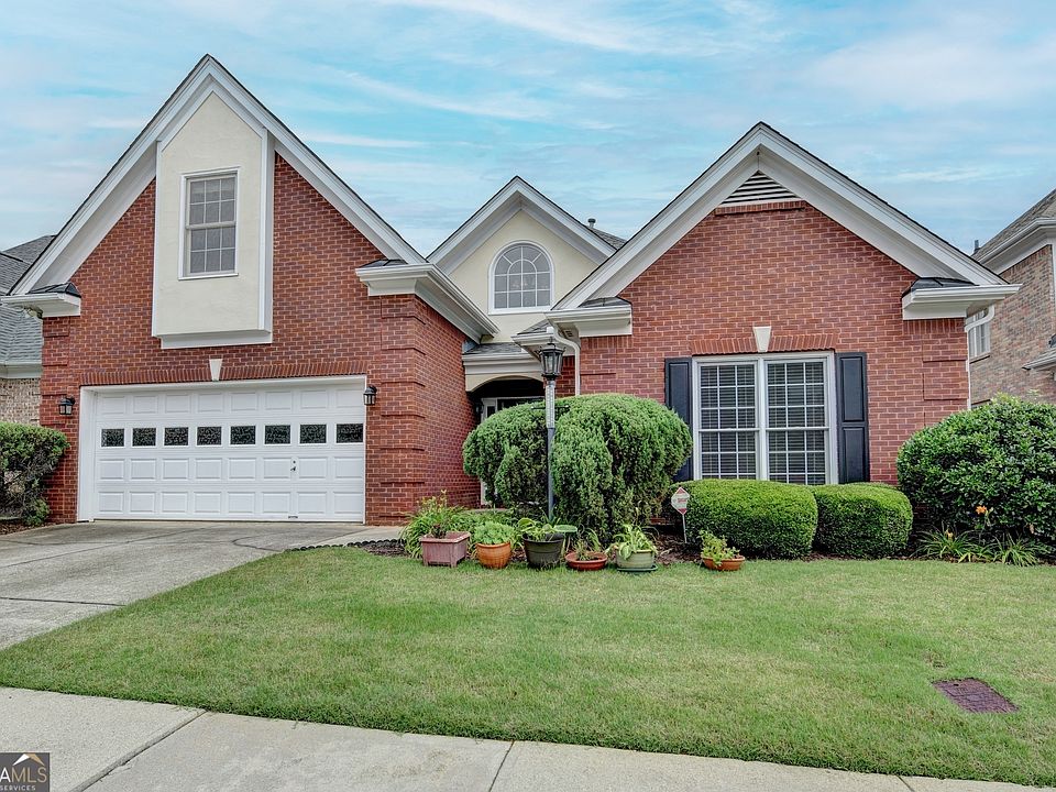 1st image of 2095 Hickory Station Cir
